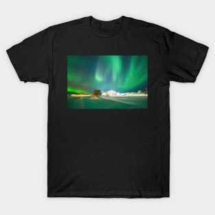 Arctic Circle Auroras in Alaska T-Shirt